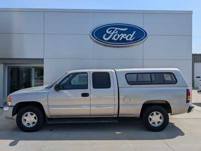 2004 GMC 1500 Ext Cab, $6904. Photo 2