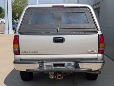 2004 GMC 1500 Ext Cab, $6904. Photo 4