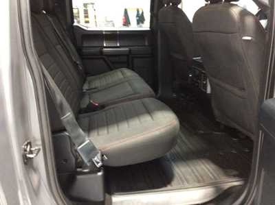 2020 Ford F150 Crew Cab, $28900. Photo 11