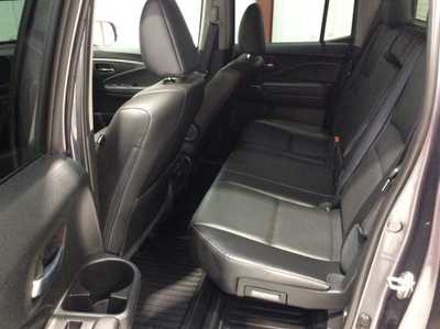 2020 Honda Ridgeline, $25900. Photo 11