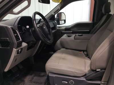 2015 Ford F150 Crew Cab, $22915. Photo 8