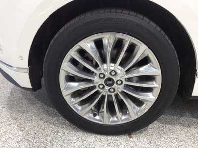 2022 Ford Edge, $29900. Photo 8