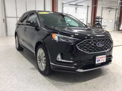 2022 Ford Edge, $32900. Photo 3