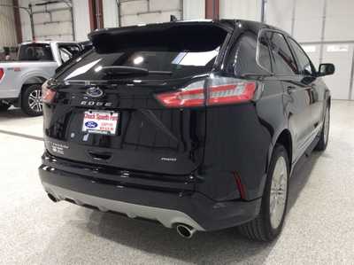 2022 Ford Edge, $32900. Photo 4