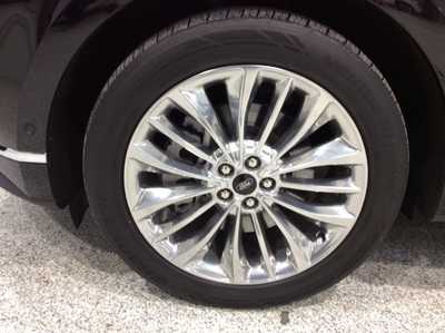2022 Ford Edge, $32900. Photo 8
