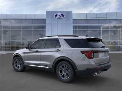 2025 Ford Explorer, $45772. Photo 7
