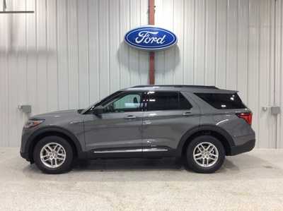 2025 Ford Explorer, $40436. Photo 2