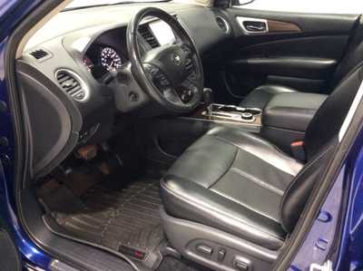 2018 Nissan Pathfinder, $13900. Photo 10