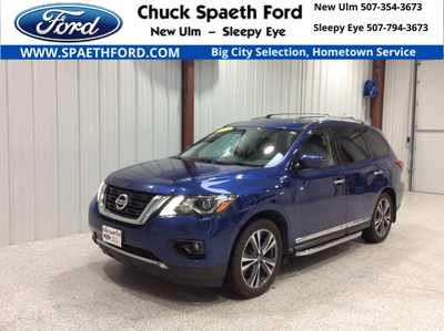 2018 Nissan Pathfinder, $13900. Photo 1