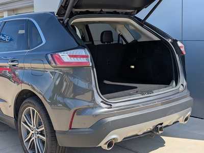 2019 Ford Edge, $16900. Photo 9