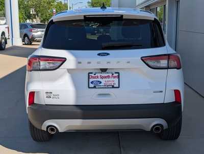 2020 Ford Escape, $19900. Photo 4