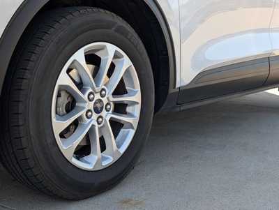 2020 Ford Escape, $19900. Photo 7