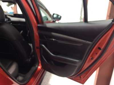 2020 Mazda Mazda3, $22900. Photo 11