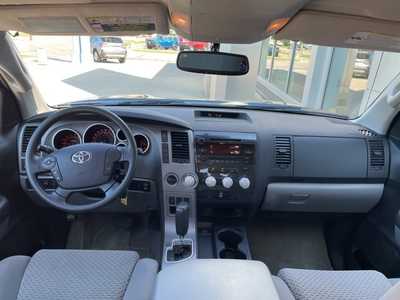 2011 Toyota Tundra Crew Cab, $18900. Photo 11