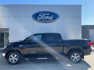 2011 Toyota Tundra Crew Cab, $18900. Photo 2