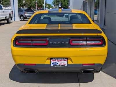 2018 Dodge Challenger, $29900. Photo 4