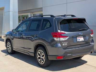 2020 Subaru Forester, $20920. Photo 3