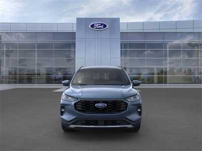 2025 Ford Escape, $39256. Photo 9