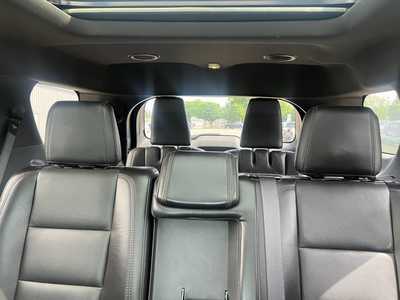 2013 Ford Explorer, $14913. Photo 11