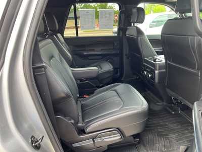 2020 Ford Expedition Max, $46920. Photo 9