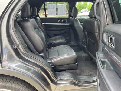 2018 Ford Explorer, $19900. Photo 10
