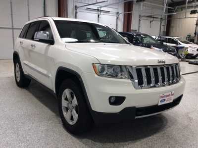 2011 Jeep Grand Cherokee, $. Photo 3