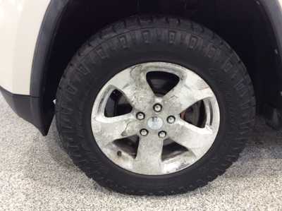 2011 Jeep Grand Cherokee, $. Photo 8