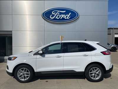 2023 Ford Edge, $31923. Photo 2