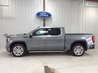 2020 GMC 1500 Crew Cab, $39900. Photo 4