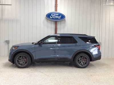 2025 Ford Explorer, $49637. Photo 2