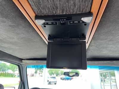 2002 Ford E-150, $14900. Photo 12