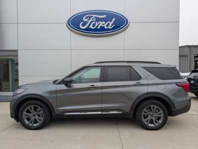 2025 Ford Explorer, $. Photo 2