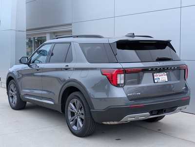 2025 Ford Explorer, $. Photo 3