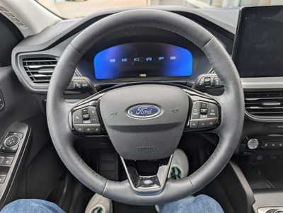 2023 Ford Escape, $31500. Photo 12