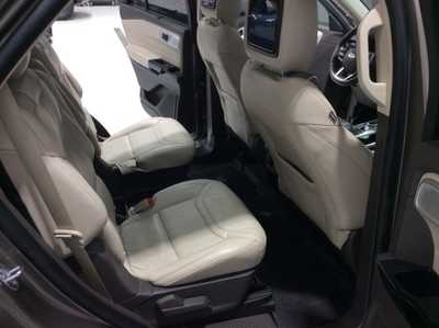 2021 Ford Explorer, $34921. Photo 12