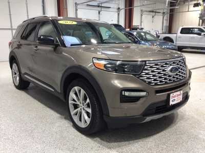 2021 Ford Explorer, $34921. Photo 3