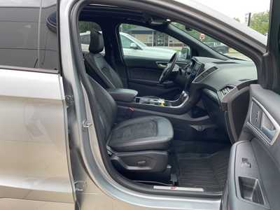 2024 Ford Edge, $35900. Photo 10