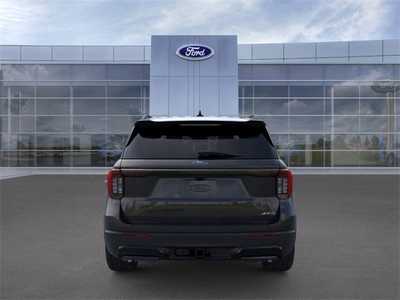 2025 Ford Explorer, $51059. Photo 5