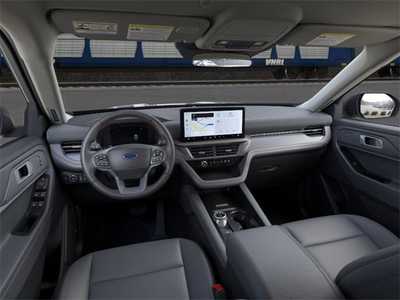 2025 Ford Explorer, $47613. Photo 9