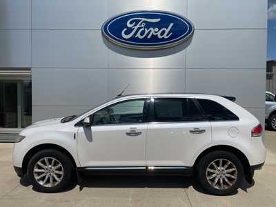 2012 Lincoln MKX, $7900. Photo 2