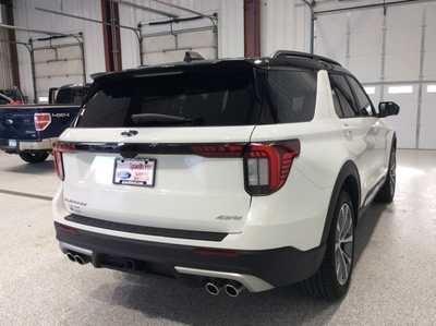 2025 Ford Explorer, $57925. Photo 4