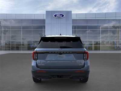 2025 Ford Explorer, $42347. Photo 5
