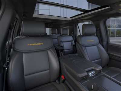 2025 Ford Expedition, $84210. Photo 10