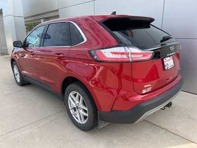 2021 Ford Edge, $23900. Photo 3