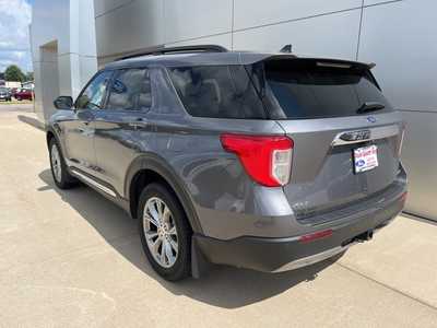 2022 Ford Explorer, $32922. Photo 3