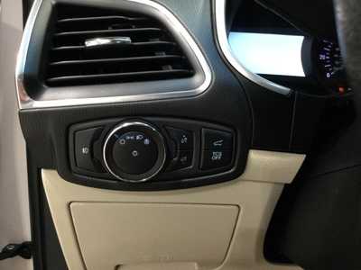 2019 Ford Edge, $19900. Photo 10