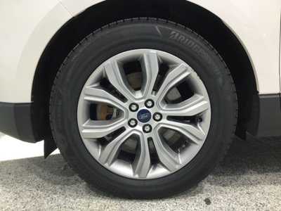 2019 Ford Edge, $19900. Photo 6
