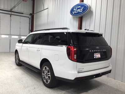 2025 Ford Expedition Max, $74730. Photo 3