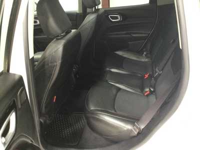 2022 Jeep Compass, $23900. Photo 12
