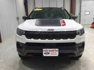 2022 Jeep Compass, $23900. Photo 2